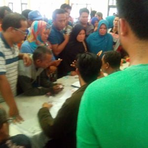 Ratusan PKL Ancam Tolak Kios Permanen di Bangkal, Ini Biangnya!