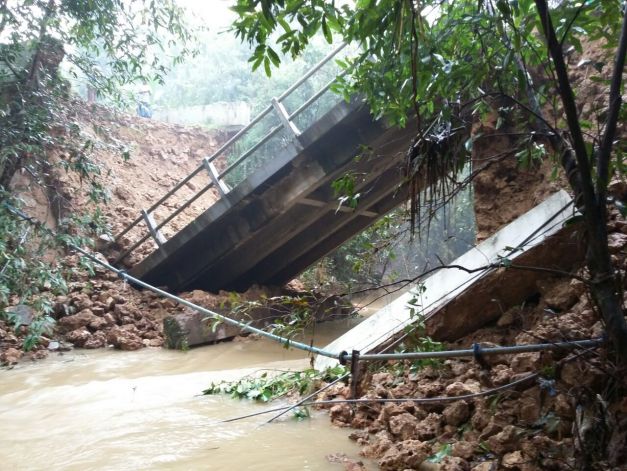 Ambruknya Jembatan Di Pekamban Daya Perlu Ditelusuri